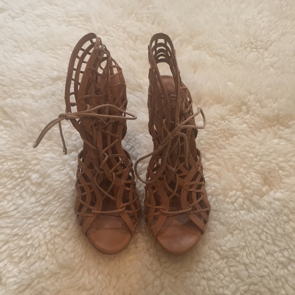 Joie lace-up heels